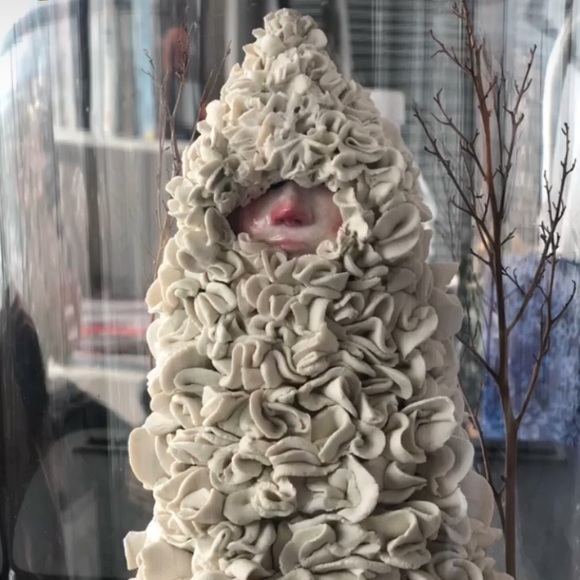 Sculpture - Picture 1 of 5